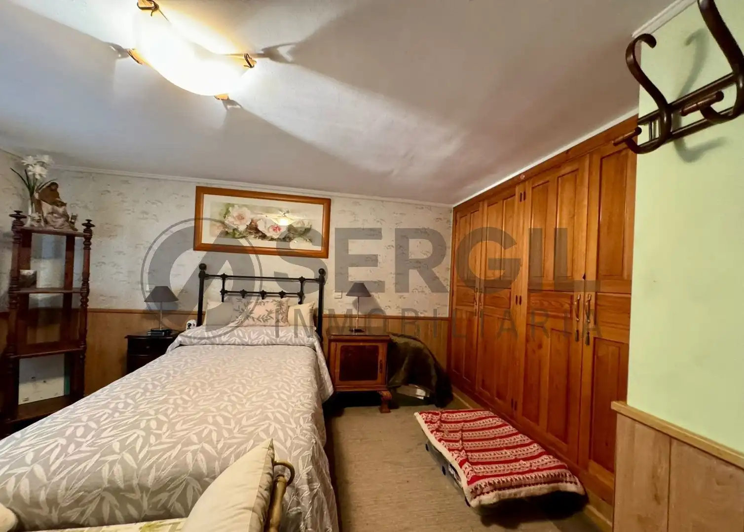 Habitación de Casa o chalet en venta en Prádena con Calefacción y Jardín privado