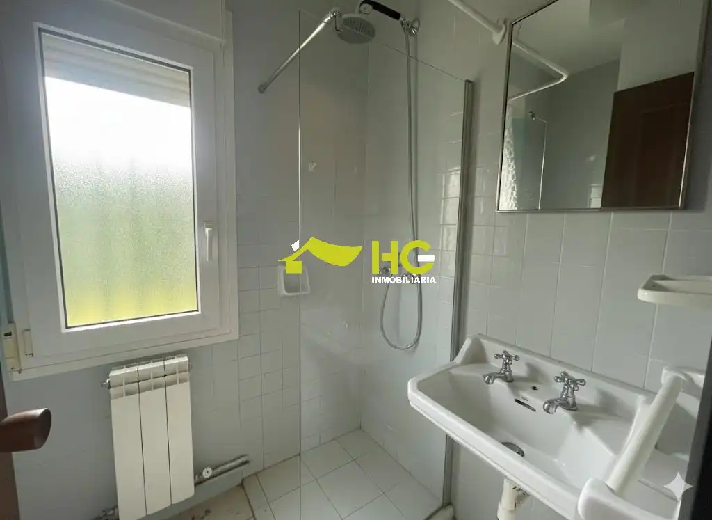 Bany de Casa o xalet en venda en Galapagar amb Calefacció i Piscina