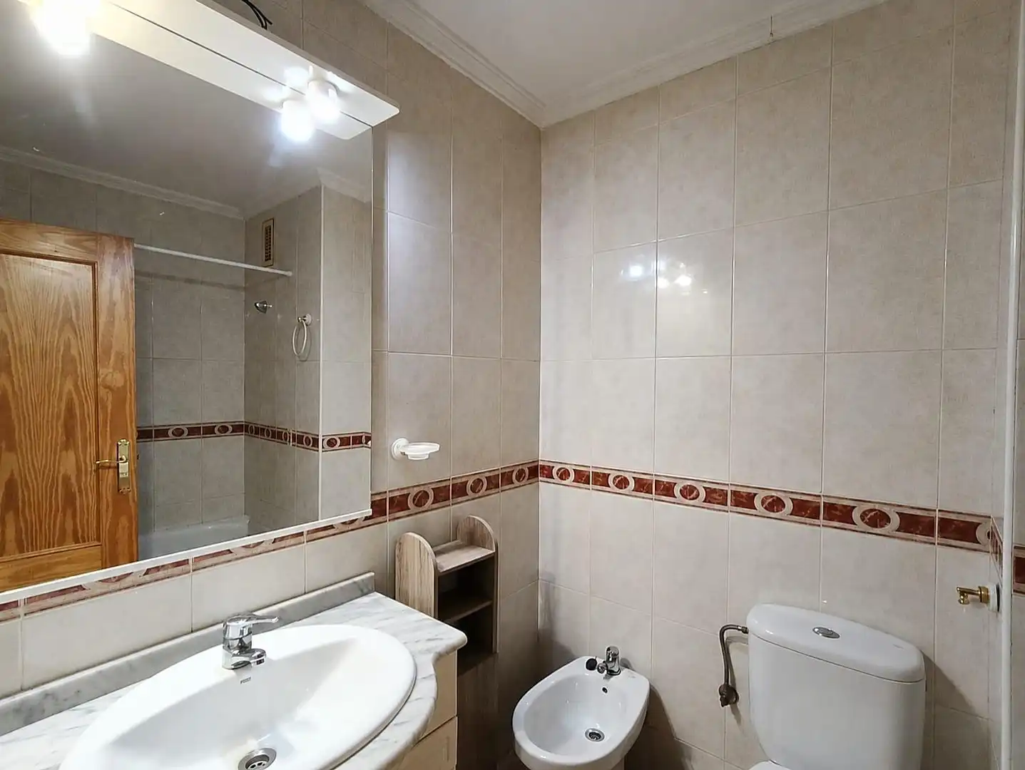 Bathroom of Flat for sale in Alicante / Alacant  with Air Conditioner, Terrace and Furnished