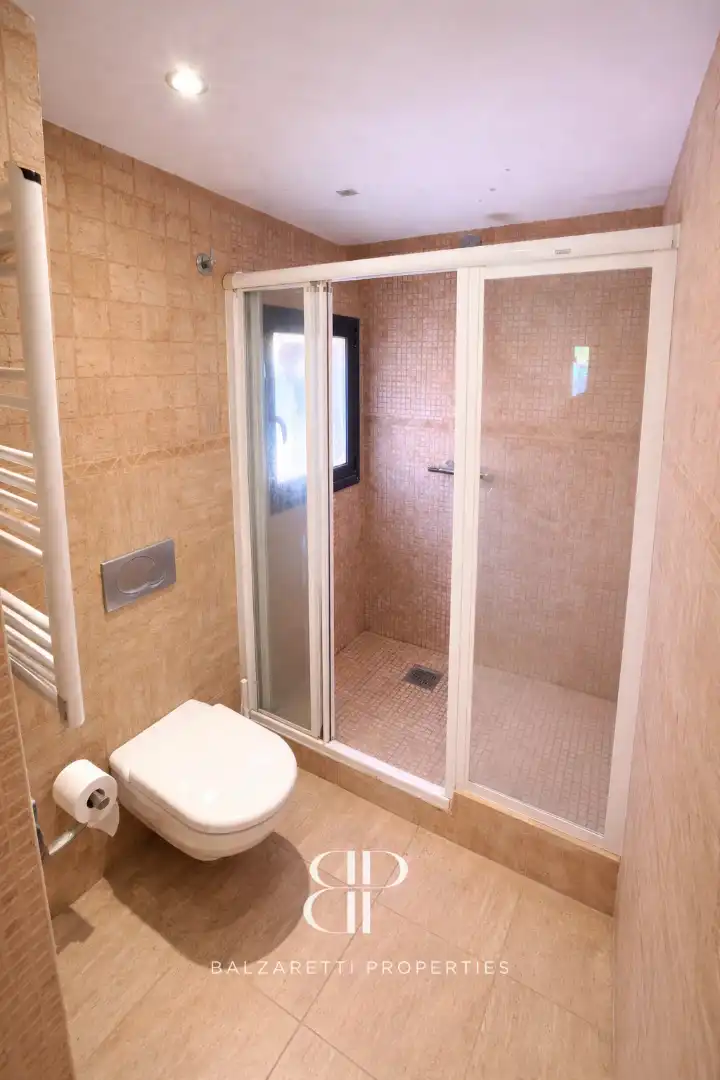 Bathroom of Flat for sale in Alella  with Heating, Terrace and Furnished