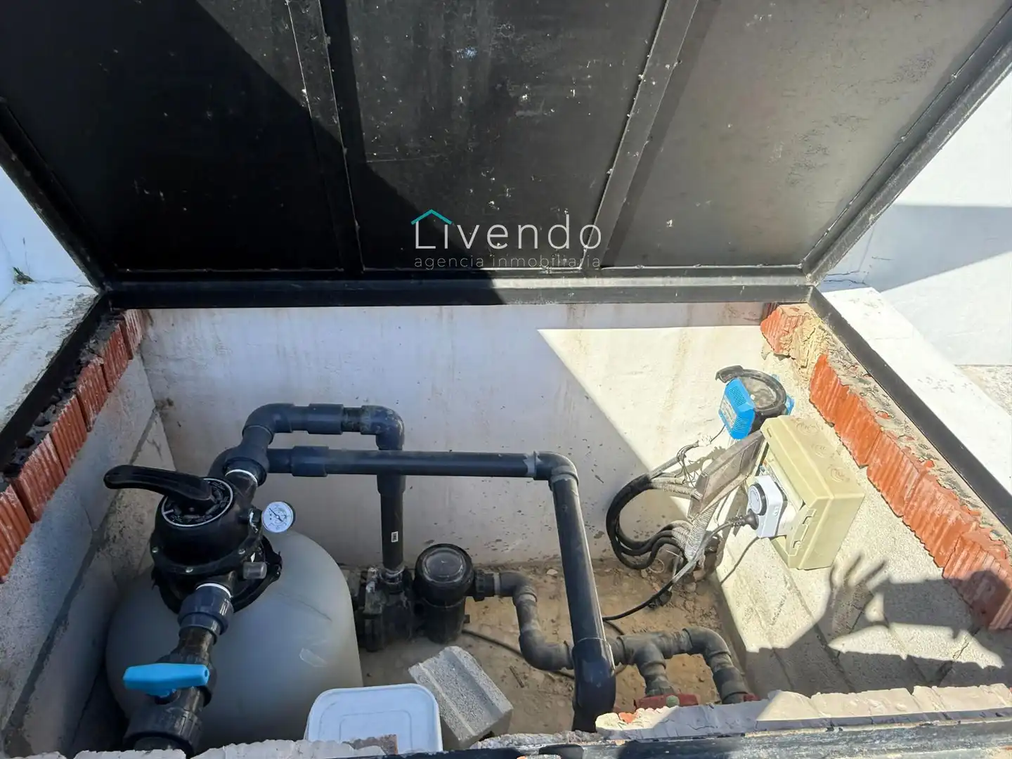 Piscina de Casa o xalet en venda en Chiclana de la Frontera amb Aire condicionat, Piscina i Moblat