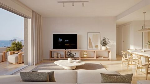 Apartamento de 3 dormitorios y 2 baños con piscina y jardín, a 450 m de la playa en Calpe