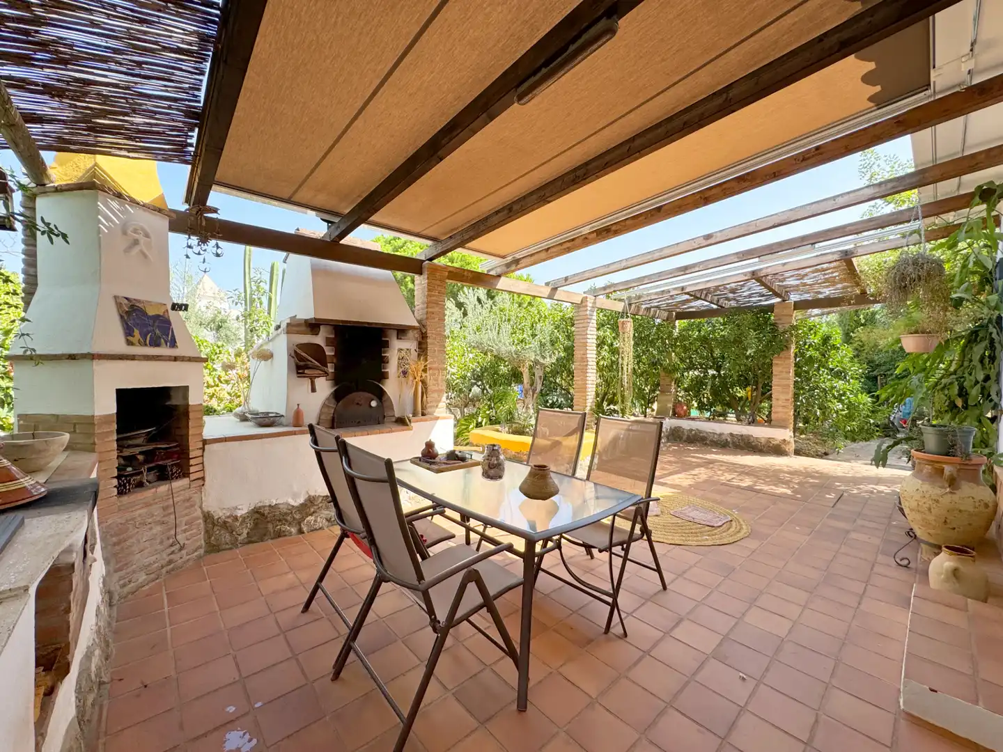 Terrassa de Casa o xalet en venda en Alhaurín de la Torre amb Aire condicionat, Calefacció i Jardí privat