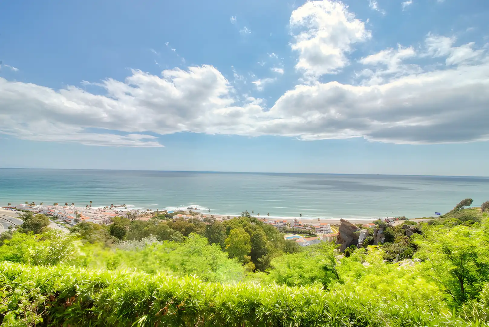 Apartament amb piscina en venda a Manilva Pueblo
