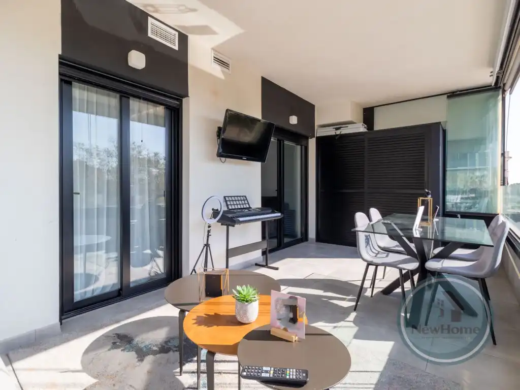 Wohnung zum Verkauf in Calle Gral Gutierrez Mellado, El Travaló - Martínez Valero