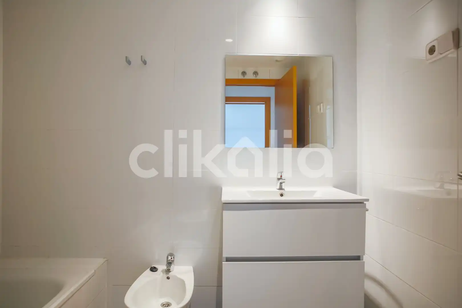 Bathroom of Flat for sale in Alcorcón  with Heating and Storage room