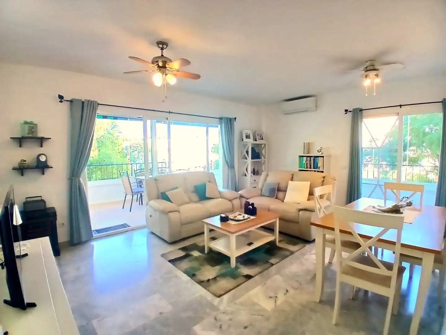 Living room of Flat for sale in Los Pacos