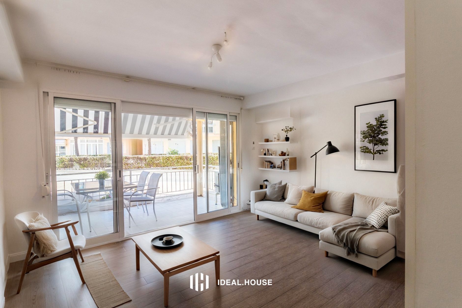 Living room of Apartment for sale in Cambrils  with Air Conditioner, Heating and Private garden