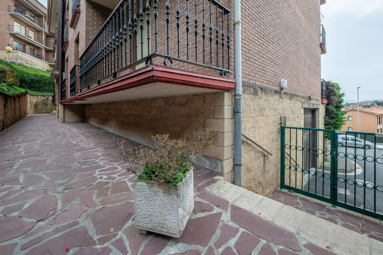 Vista exterior de Piso en venta en Donostia - San Sebastián  con Calefacción, Terraza y Trastero