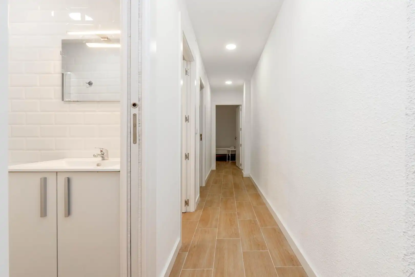 Piso en venta en Calle JUAN DE LA CIERVA, Barrio de Zaidín