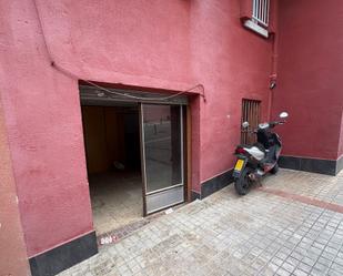 Vista exterior de Local en venda en Sabadell