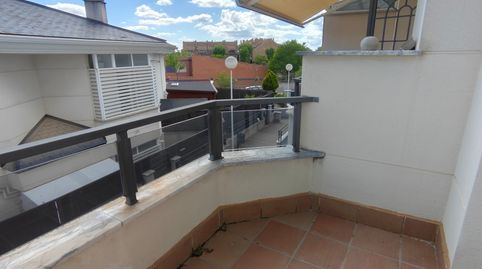 Photo 3 of Duplexes for rent in Calle Ruiseñor, Sevilla la Nueva, Madrid