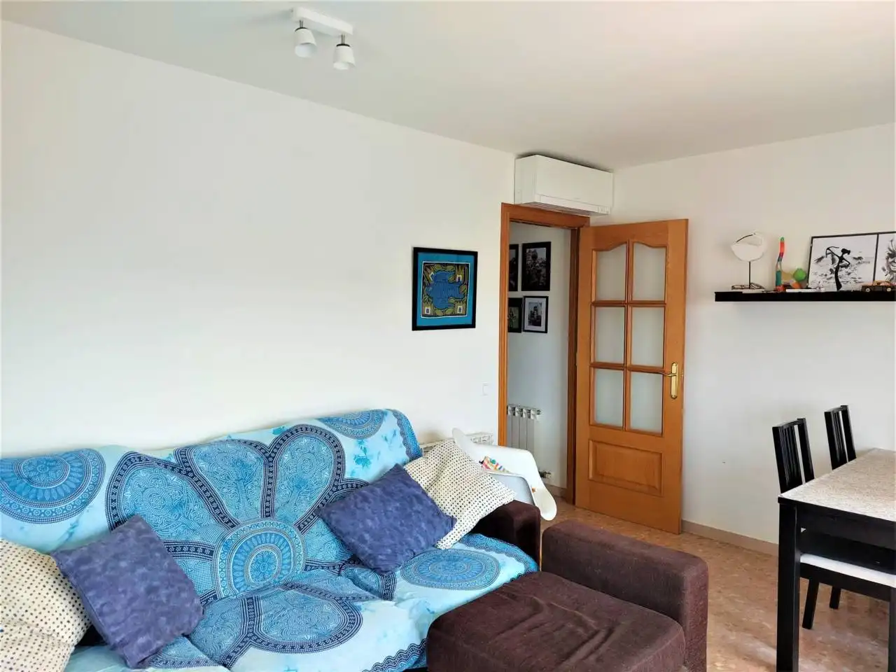Sala de estar de Piso de alquiler en Vilanova i la Geltrú con Aire acondicionado, Calefacción y Terraza