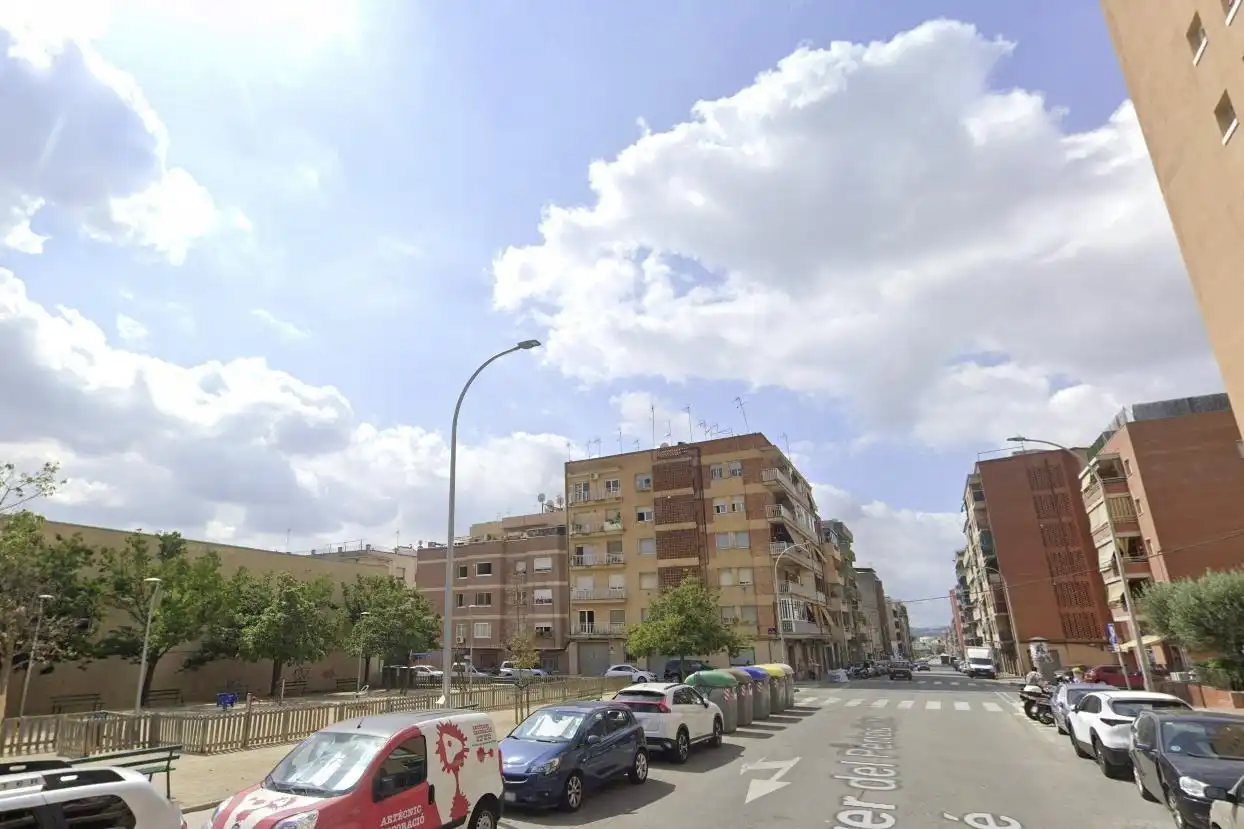 Flat with terrace for sale in PERIODISTA GRANE,DEL