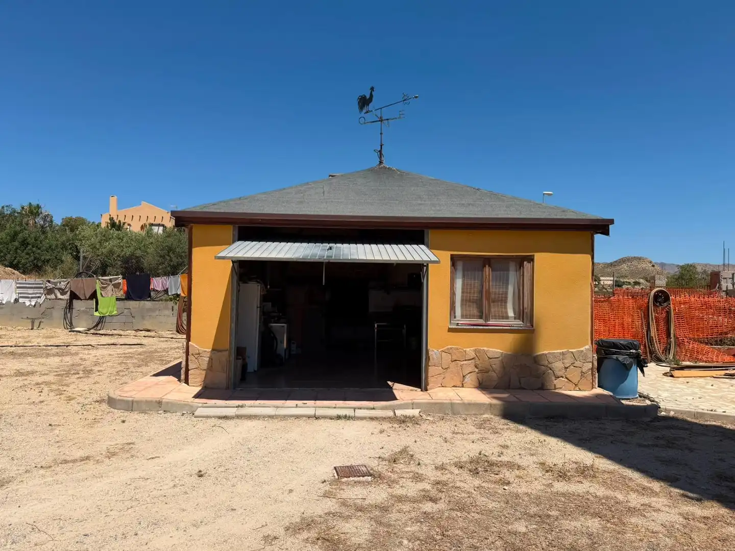 Vista exterior de Casa o xalet en venda en Mutxamel amb Terrassa i Piscina
