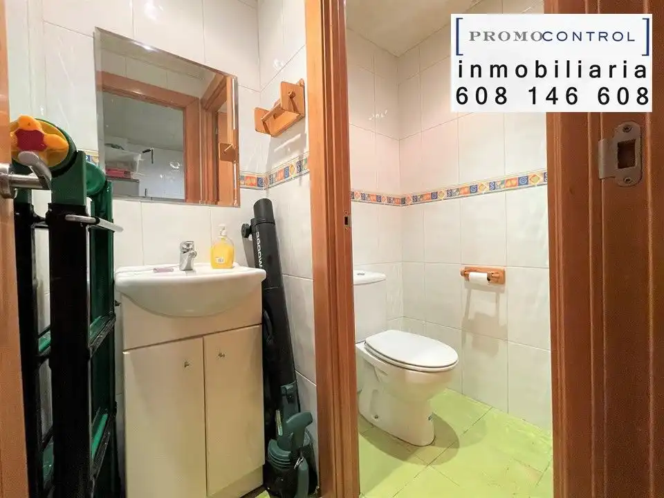 Gewerbefläche zum Verkauf in San Mateo de Gállego, imagen 17