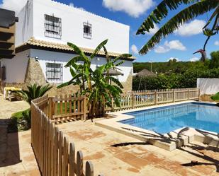 Swimming pool of House or chalet to rent in Barbate  with Air Conditioner, Private garden and Terrace