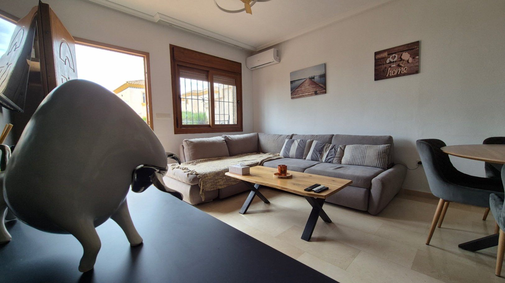 Living room of Single-family semi-detached for sale in Orihuela  with Air Conditioner, Private garden and Furnished