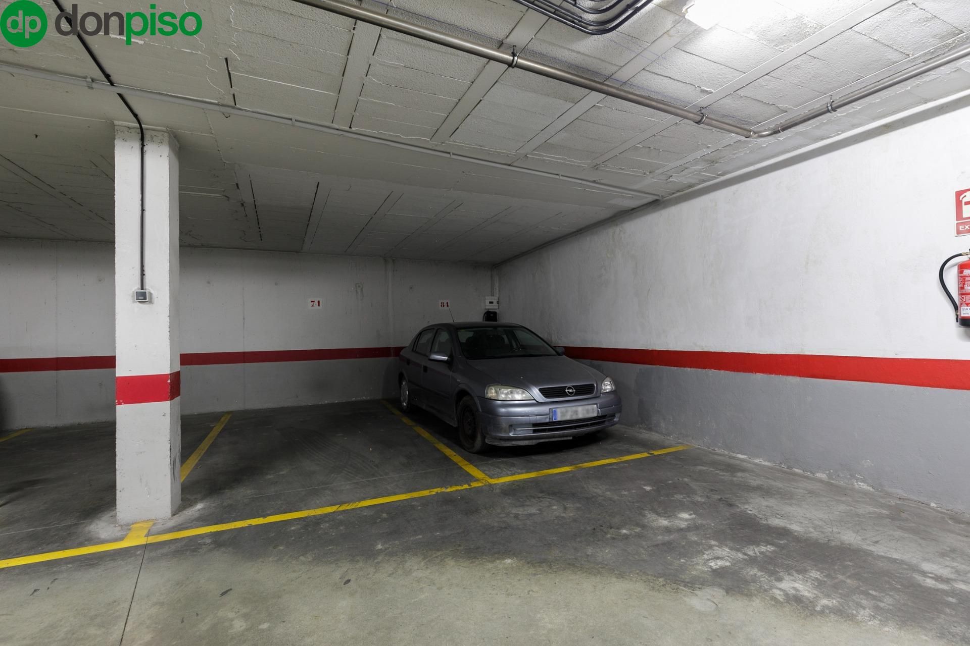 Parking of Garage for sale in  Granada Capital