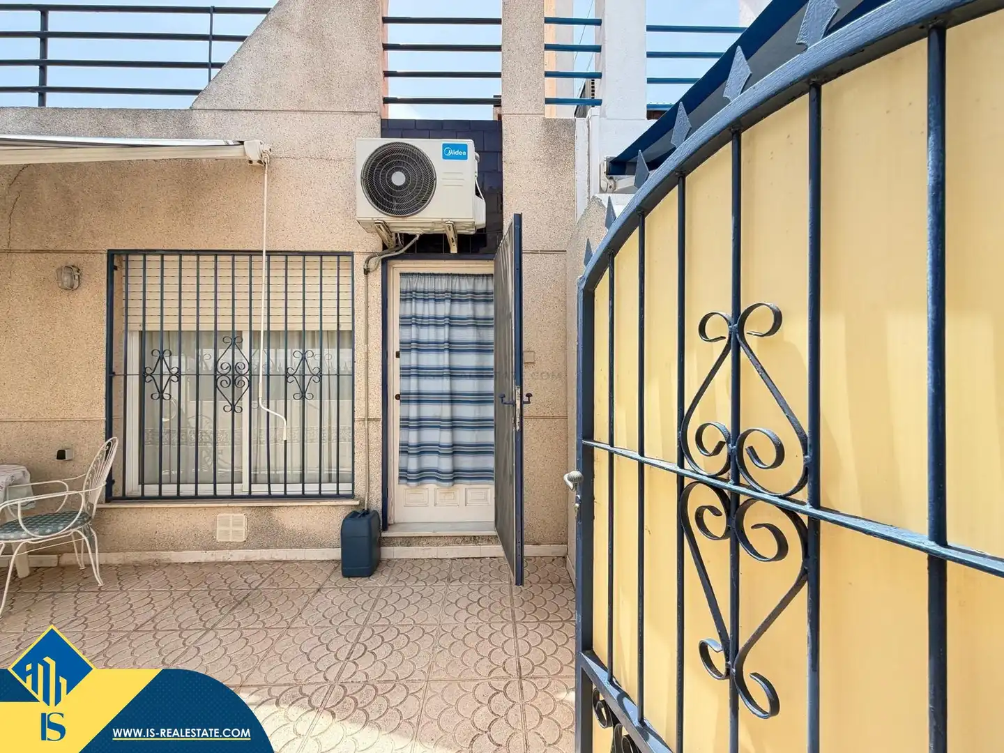 Terrassa de Casa o xalet en venda en Torrevieja amb Aire condicionat, Terrassa i Traster
