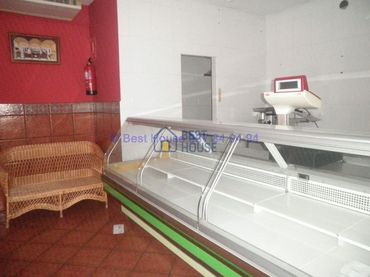 Local comercial en venda a El Soto