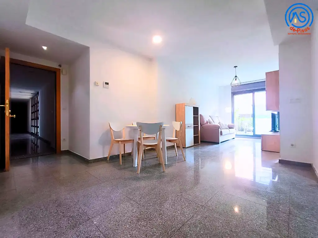 Flat for rent in Calle Ramón y Cajal, 29, Cadrete