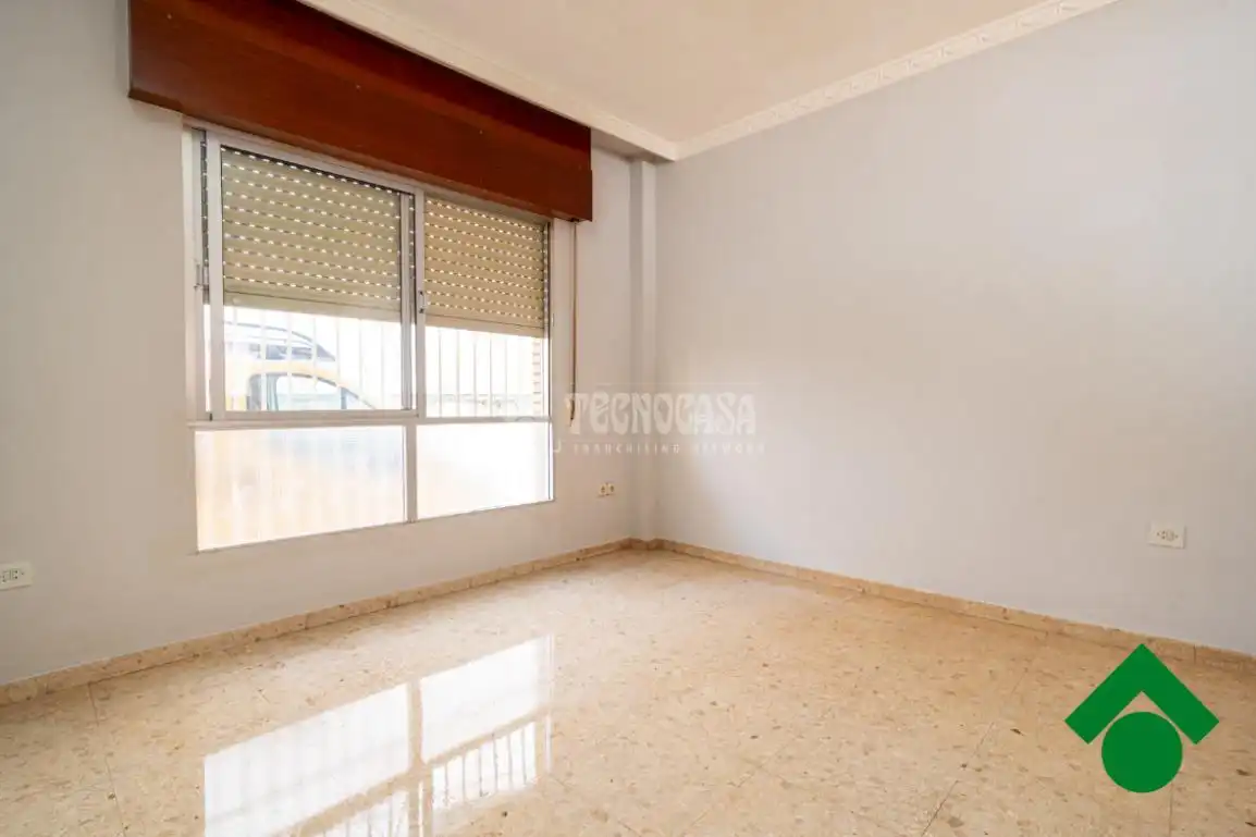 Dormitori de Casa adosada en venda en Albolote amb Terrassa i Balcó
