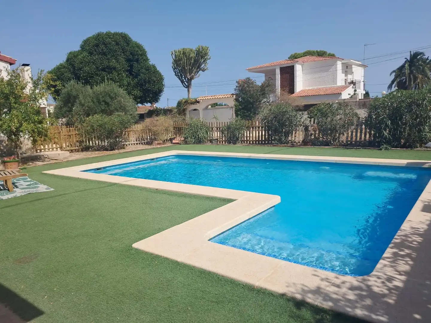 Schwimmbecken von Haus oder Chalet zur Miete in Mutxamel mit Klimaanlage, Terrasse und Schwimmbad