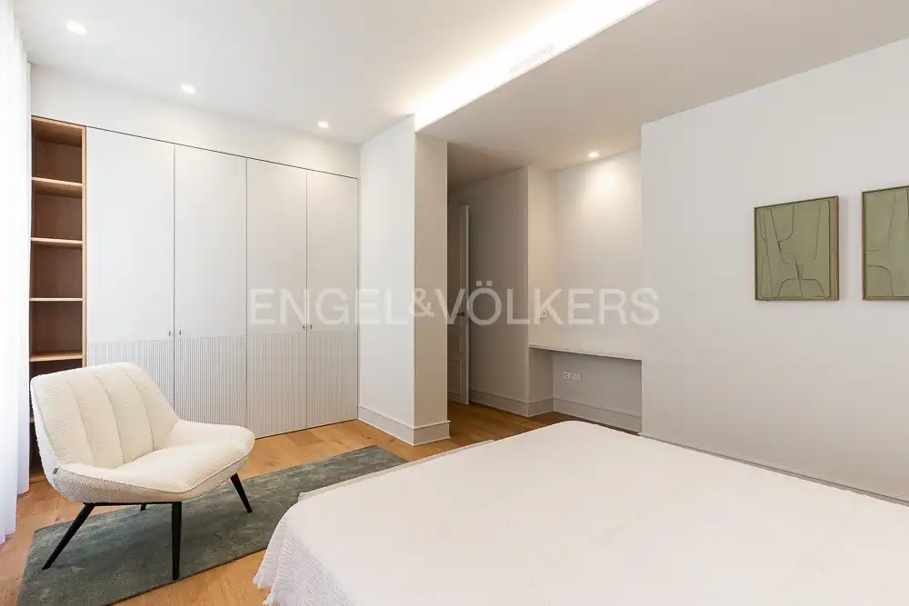 Habitación de Ático de alquiler en Valencia con Aire acondicionado, Calefacción y Terraza