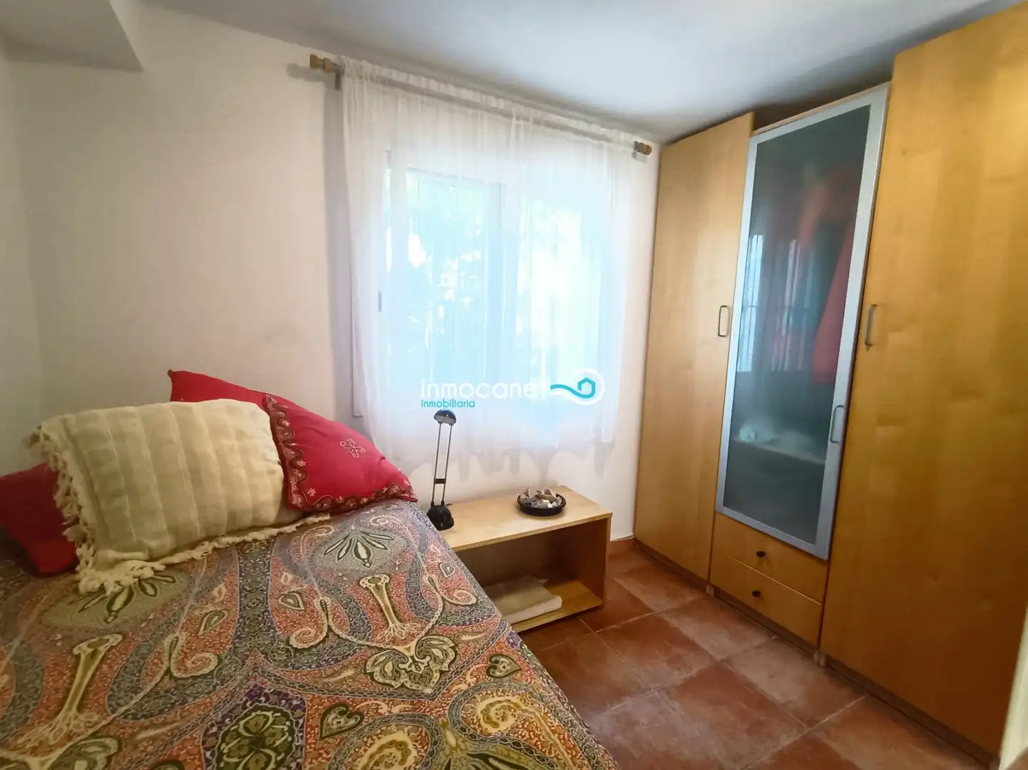 Habitación de Casa adosada en venta en Oliva con Aire acondicionado, Terraza y Piscina