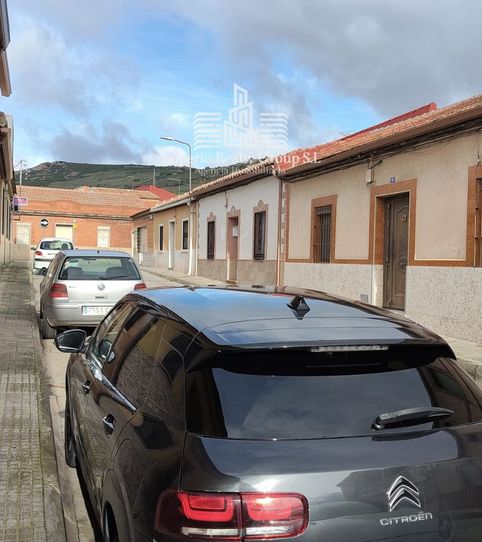 Foto 2 de Casa adosada en venda a Las Mercedes - El Carmen, Puertollano