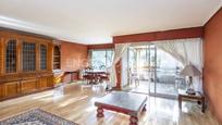 Living room of House or chalet for sale in  Madrid Capital  with Air Conditioner, Heating and Private garden