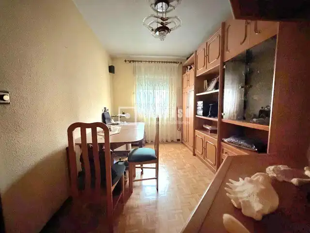 Piso en venta en de los Olivos, Puerta del Ángel