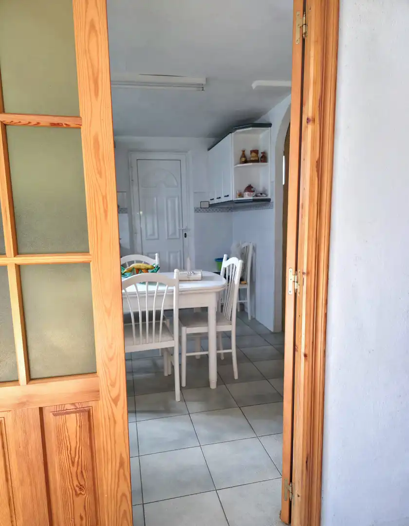 Cuina de Casa o xalet en venda en Pomar de Valdivia amb Calefacció, Jardí privat i Terrassa