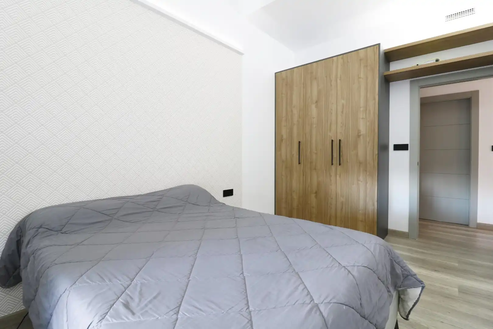 Habitación de Casa o chalet en venta en Elche / Elx con Aire acondicionado, Calefacción y Jardín privado