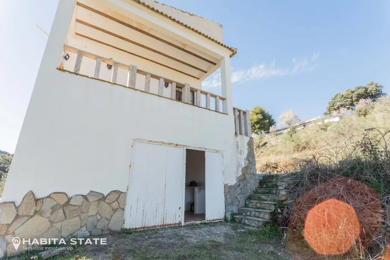 Vista exterior de Casa o xalet en venda en Macael amb Jardí privat, Terrassa i Moblat