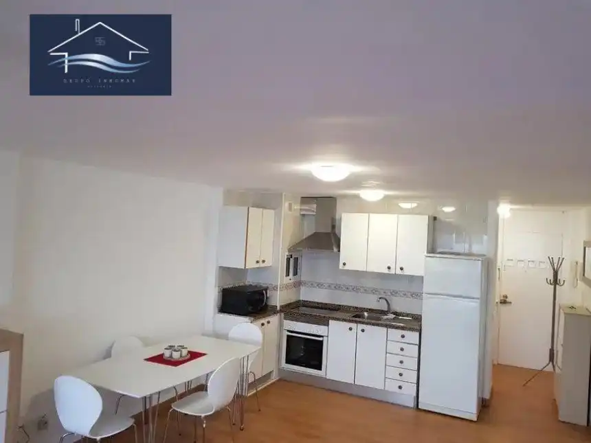 Piso con ascensor en venta en Avenida de Villajoyosa, imagen 3