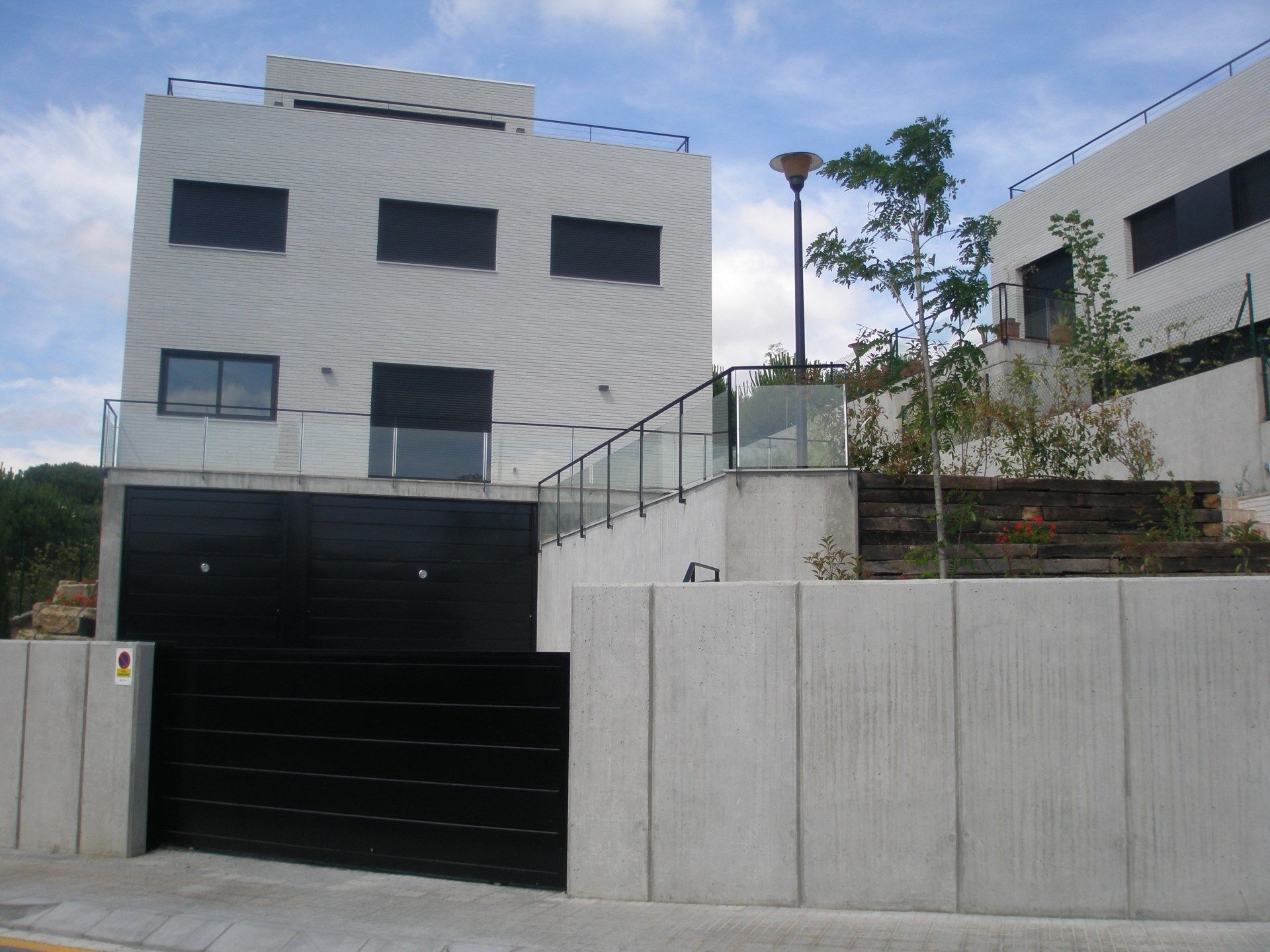 Exterior view of House or chalet to rent in Sant Just Desvern  with Air Conditioner, Heating and Terrace