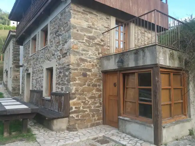 Vista exterior de Casa o xalet en venda en Cudillero amb Moblat