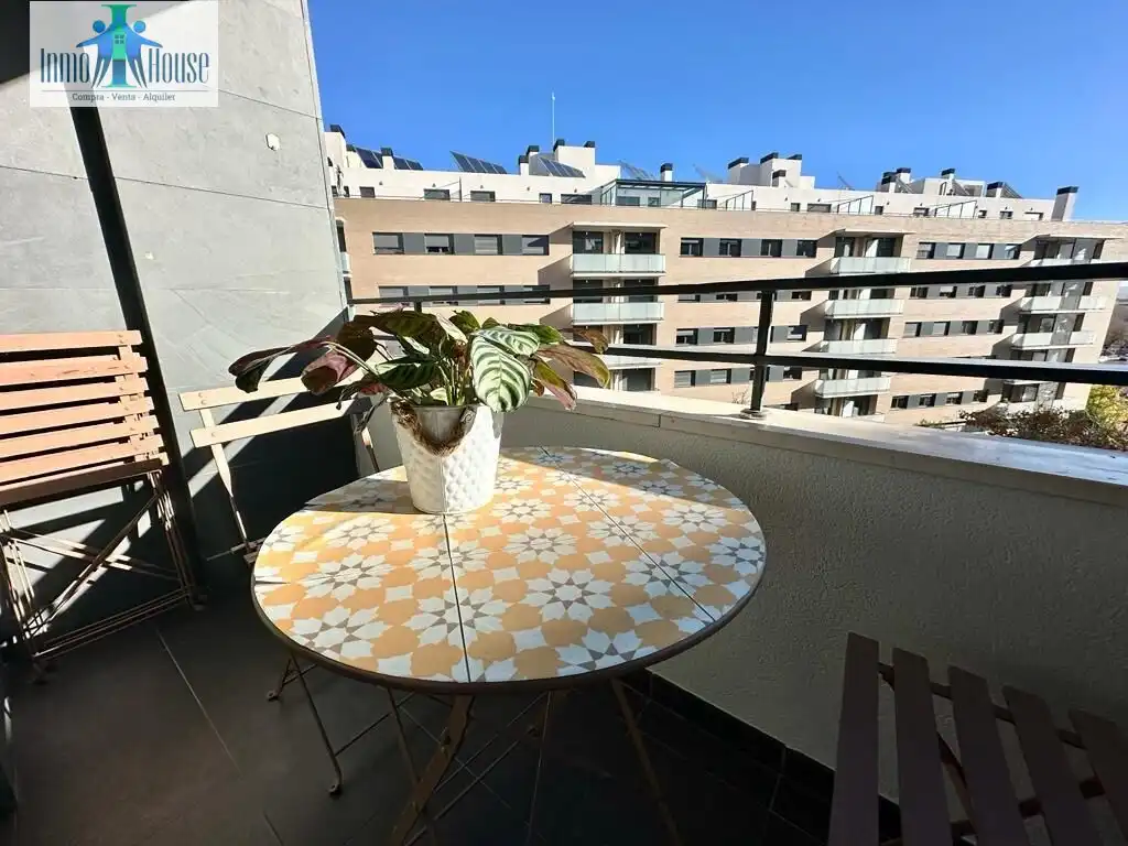 Terrasse von Wohnungen zur Miete in La Milagrosa