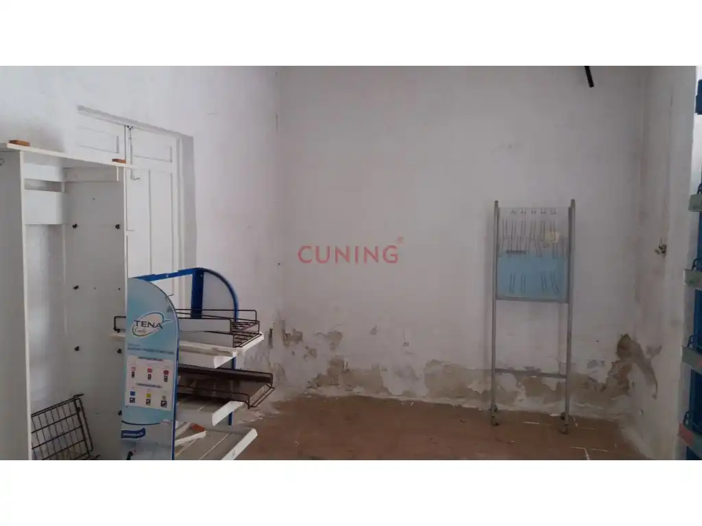 Local comercial en venda a Casco Antiguo, imagen 2