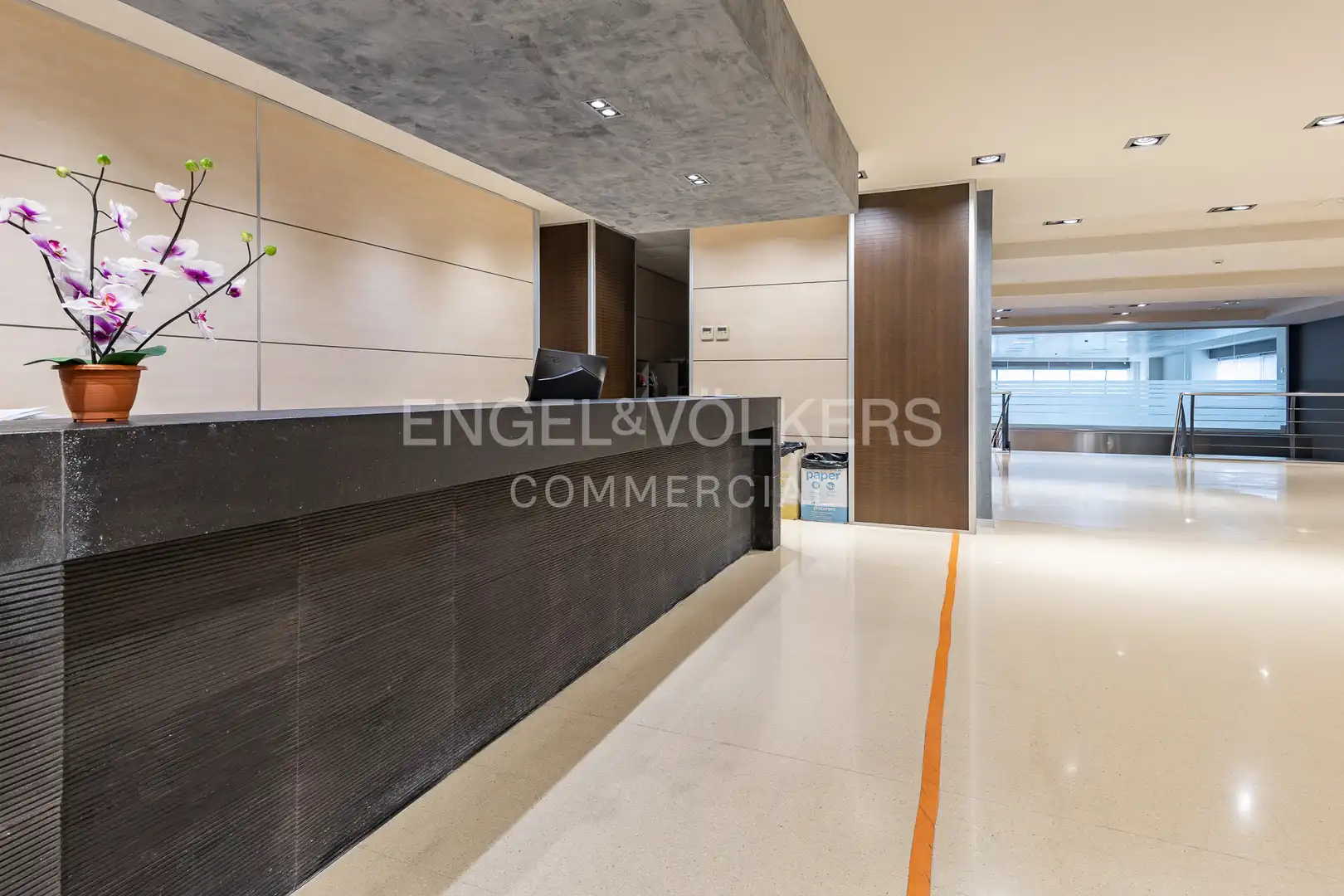 Oficina de lloguer a Centre - Eixample – Can Llobet, imagen 7