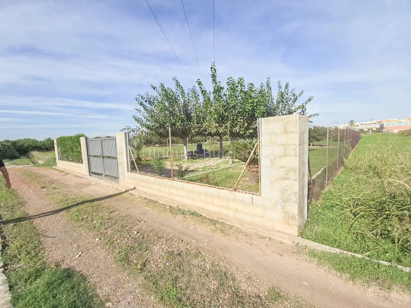 Terreno residencial en venta en Llombai, imagen 2