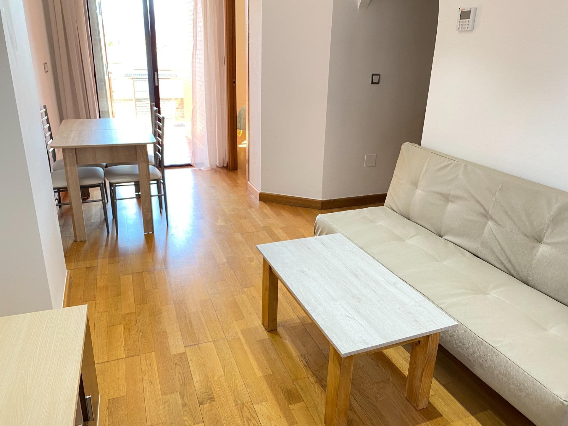 Apartment to rent in Puente Tocinos