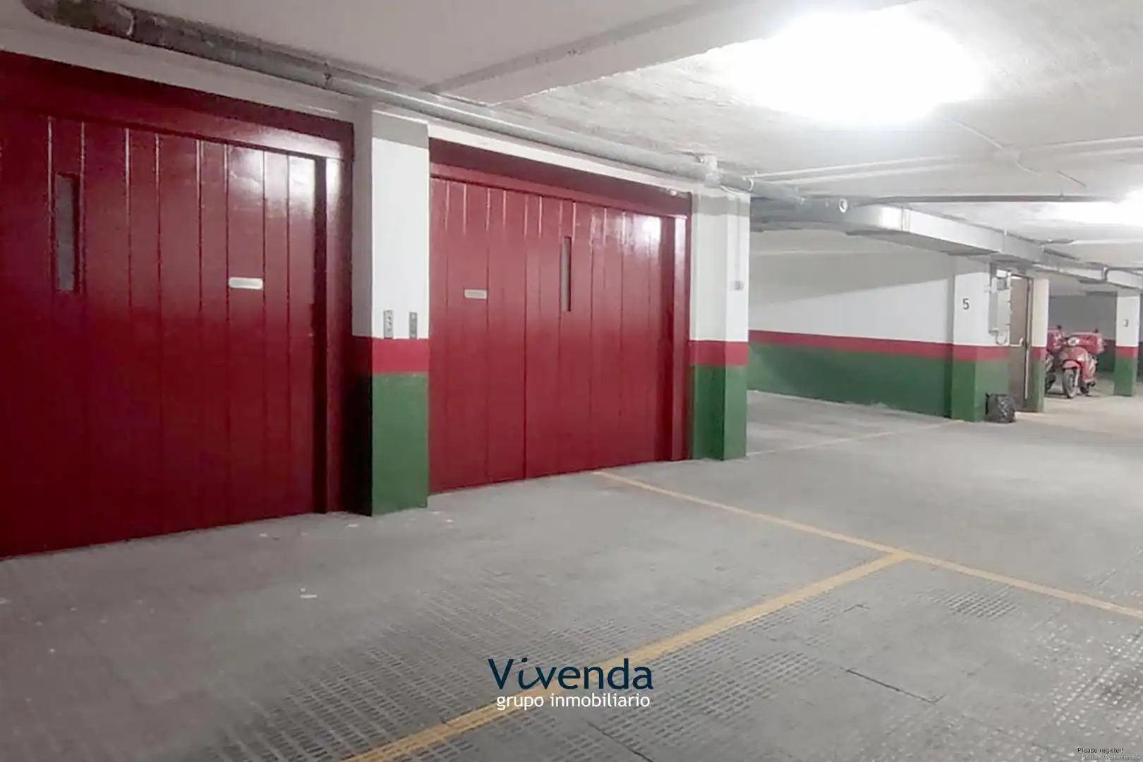 Parkplatz von Garage zum Verkauf in Móstoles