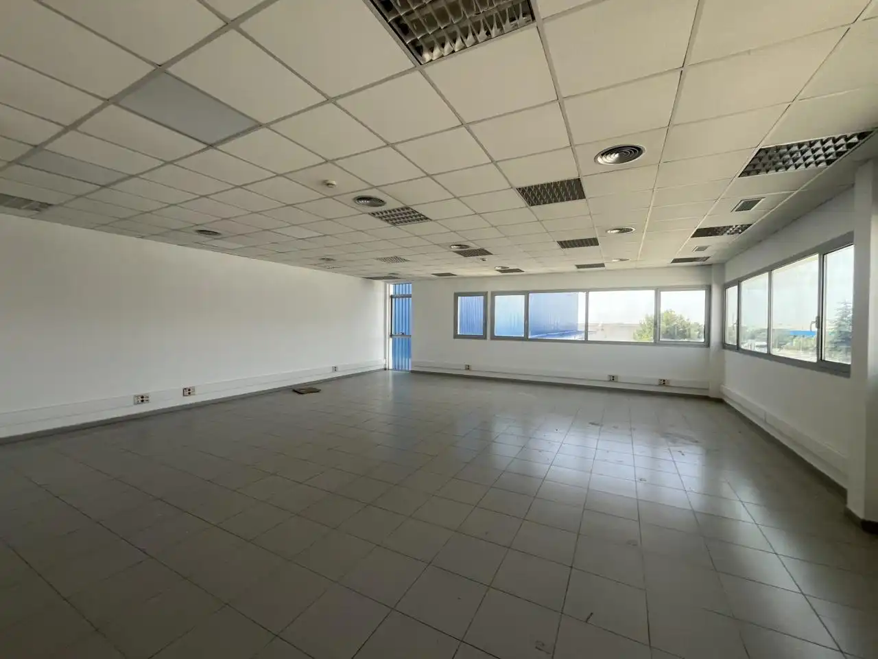 Nave industrial de alquiler en Valls