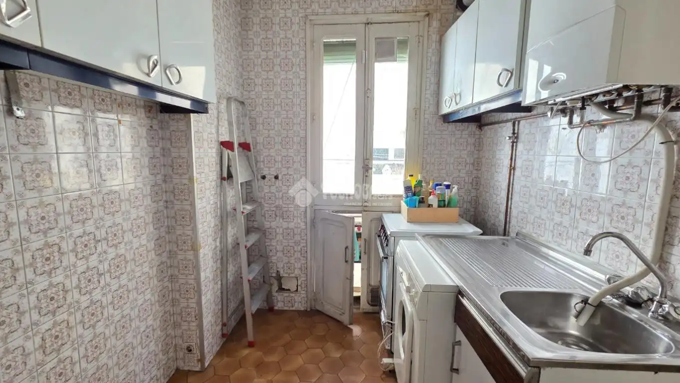 Küche von Wohnung zum Verkauf in Madrid mit Klimaanlage, Heizung und Parkett