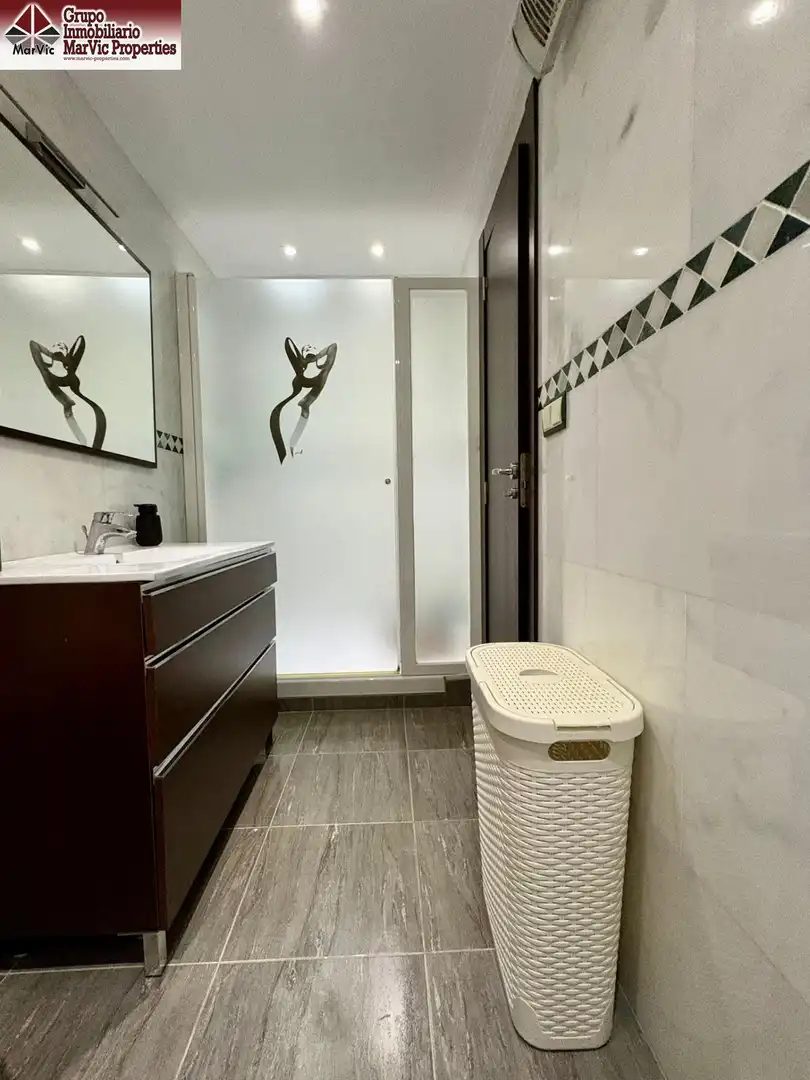 Baño de Casa o chalet en venta en L'Alfàs del Pi con Aire acondicionado, Calefacción y Terraza