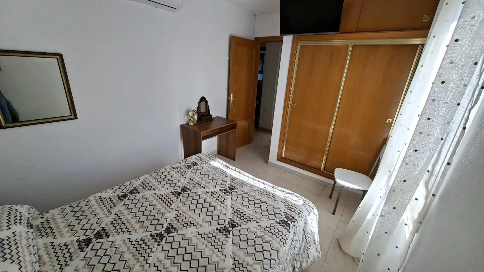 Bedroom of Flat for sale in Benidorm  with Air Conditioner, Heating and Private garden