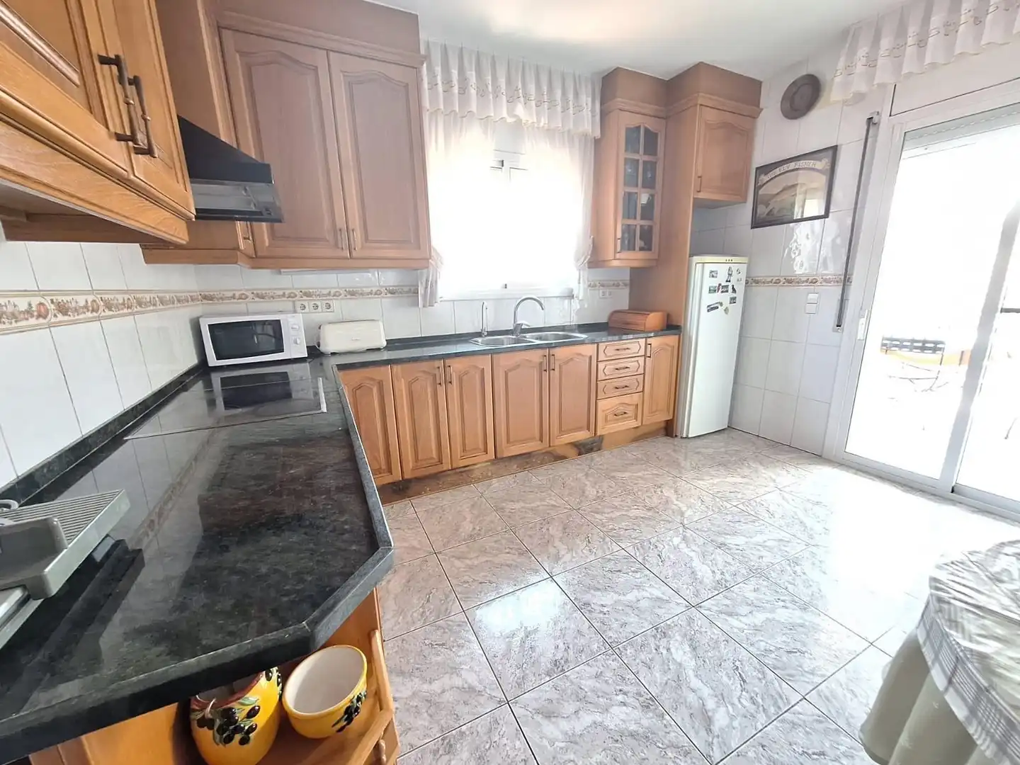 Küche von Country house zum Verkauf in Santa Eulàlia de Ronçana mit Klimaanlage, Privatgarten und Terrasse